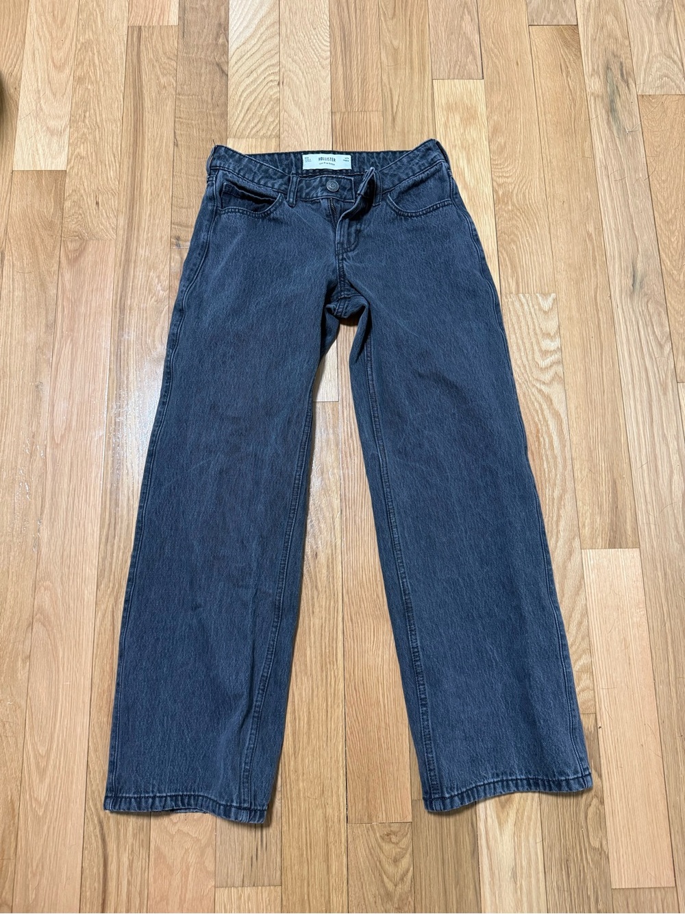 Hollister women’s baggy jeans size 00